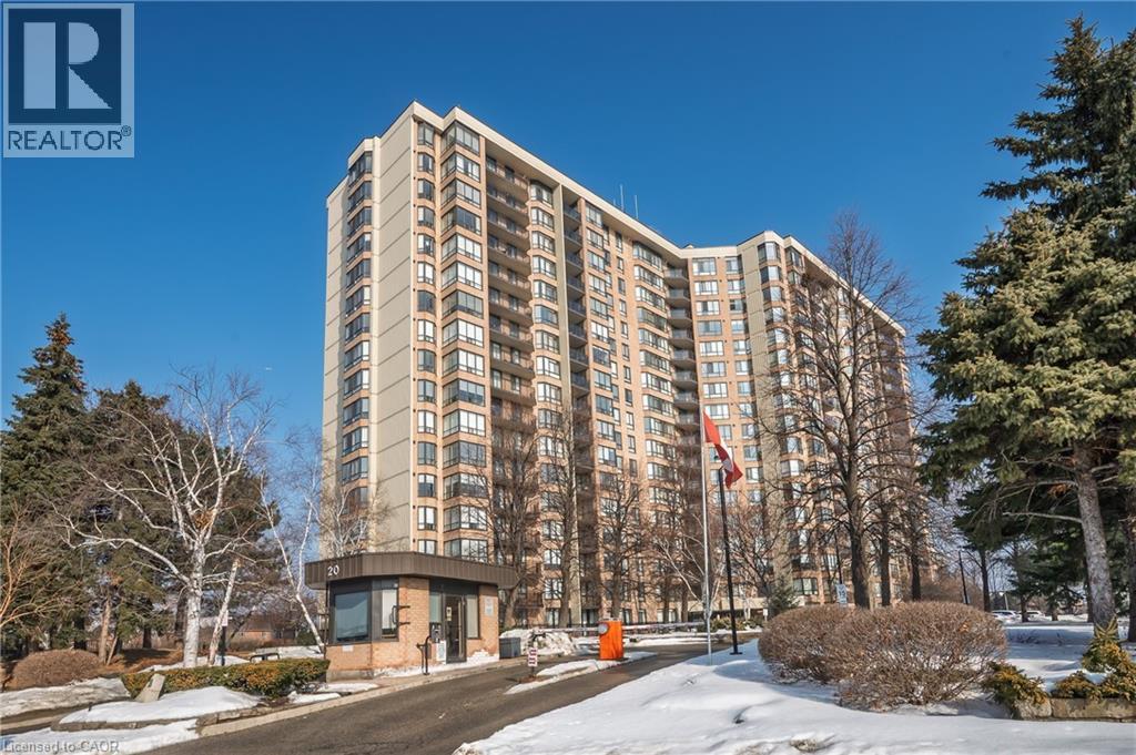 20 CHERRYTREE Drive Unit# 809,Brampton,,