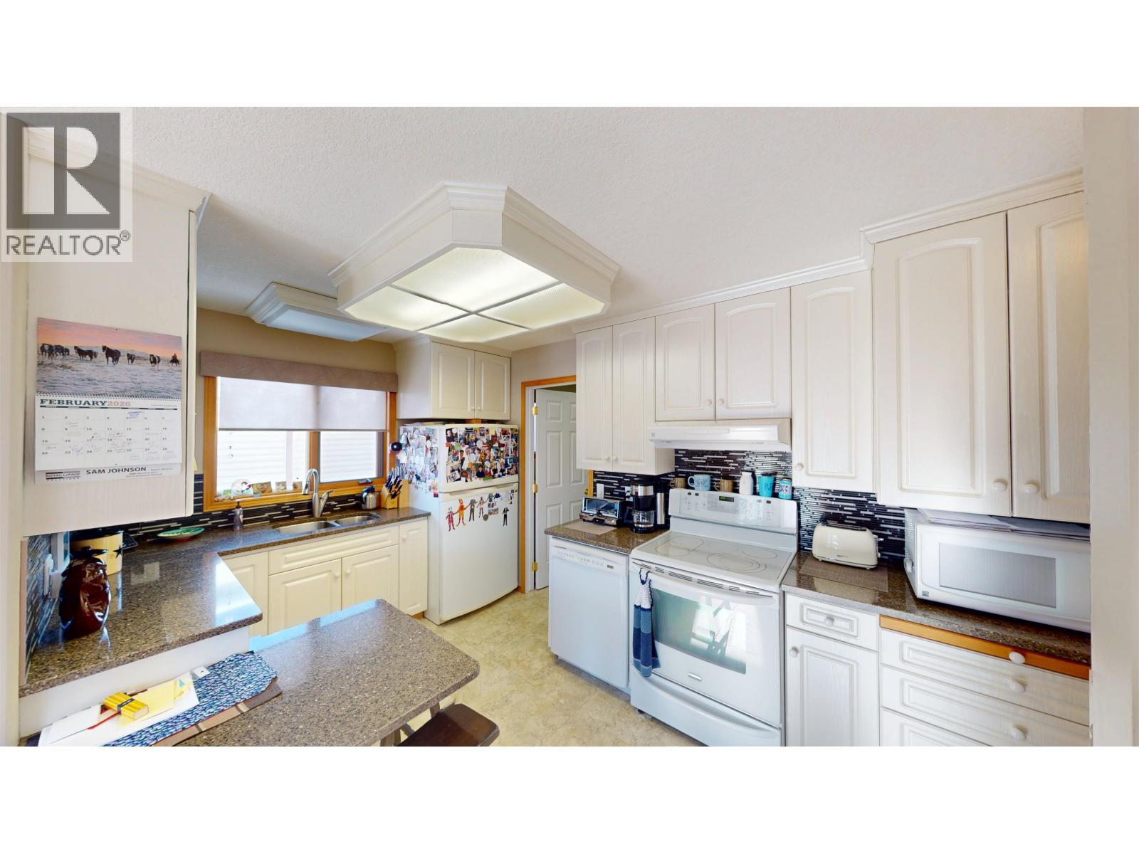 9111 112 AVENUE, Fort St. John