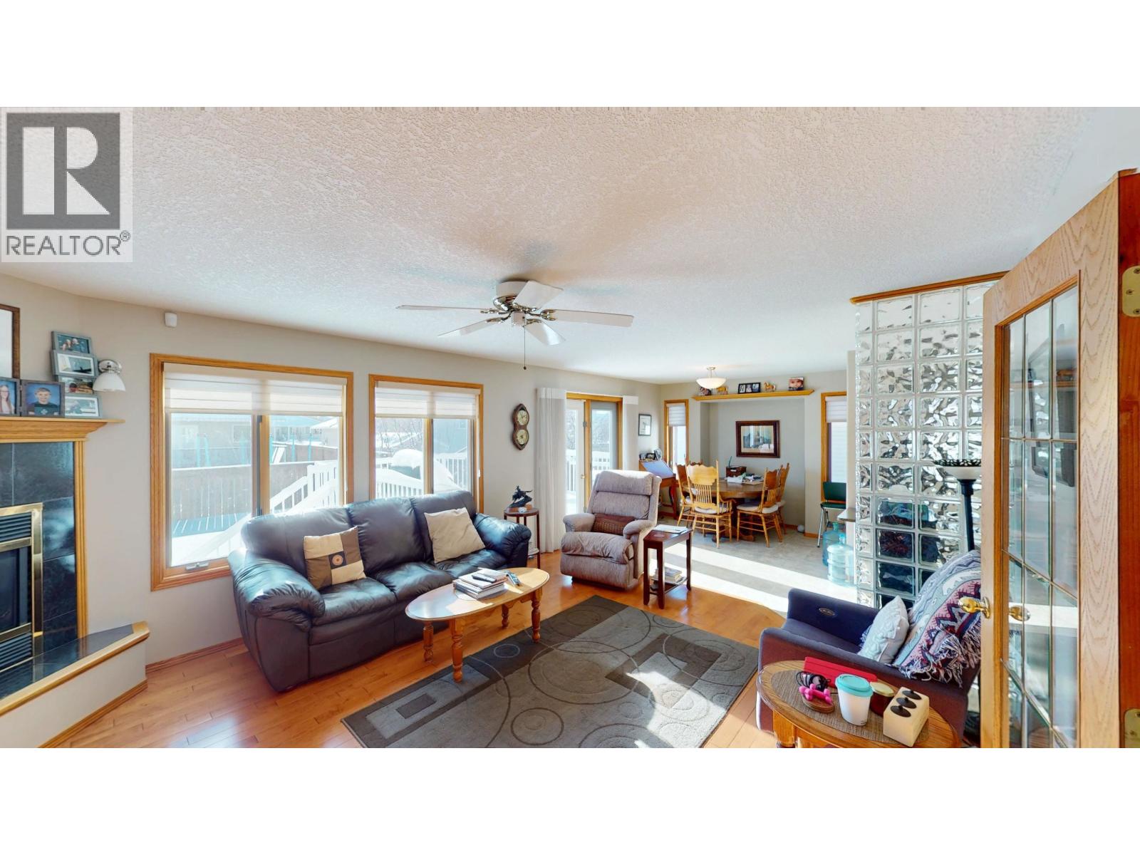 9111 112 AVENUE, Fort St. John