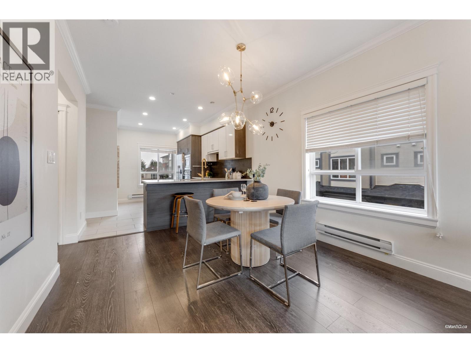 10 7691 BRIDGE STREET, Richmond