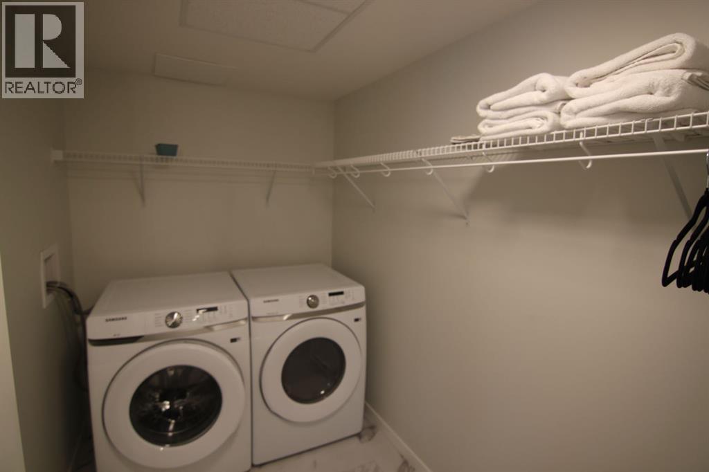 #1207 220 SETON GROVE SE - 34