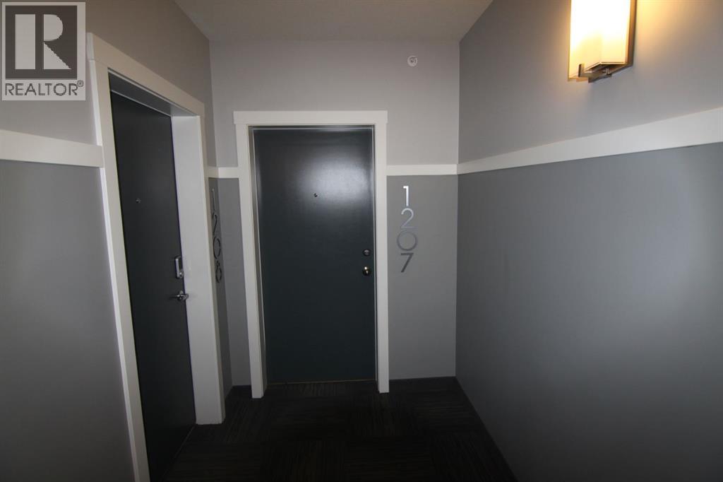 #1207 220 SETON GROVE SE - 8