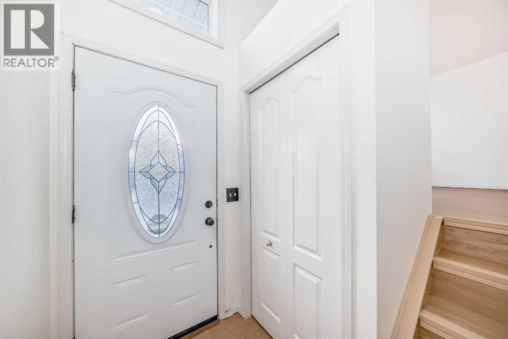 Single Family House 4 Level for Sale in  Saddlecreek Terrace NE Saddle Ridge Calgary 