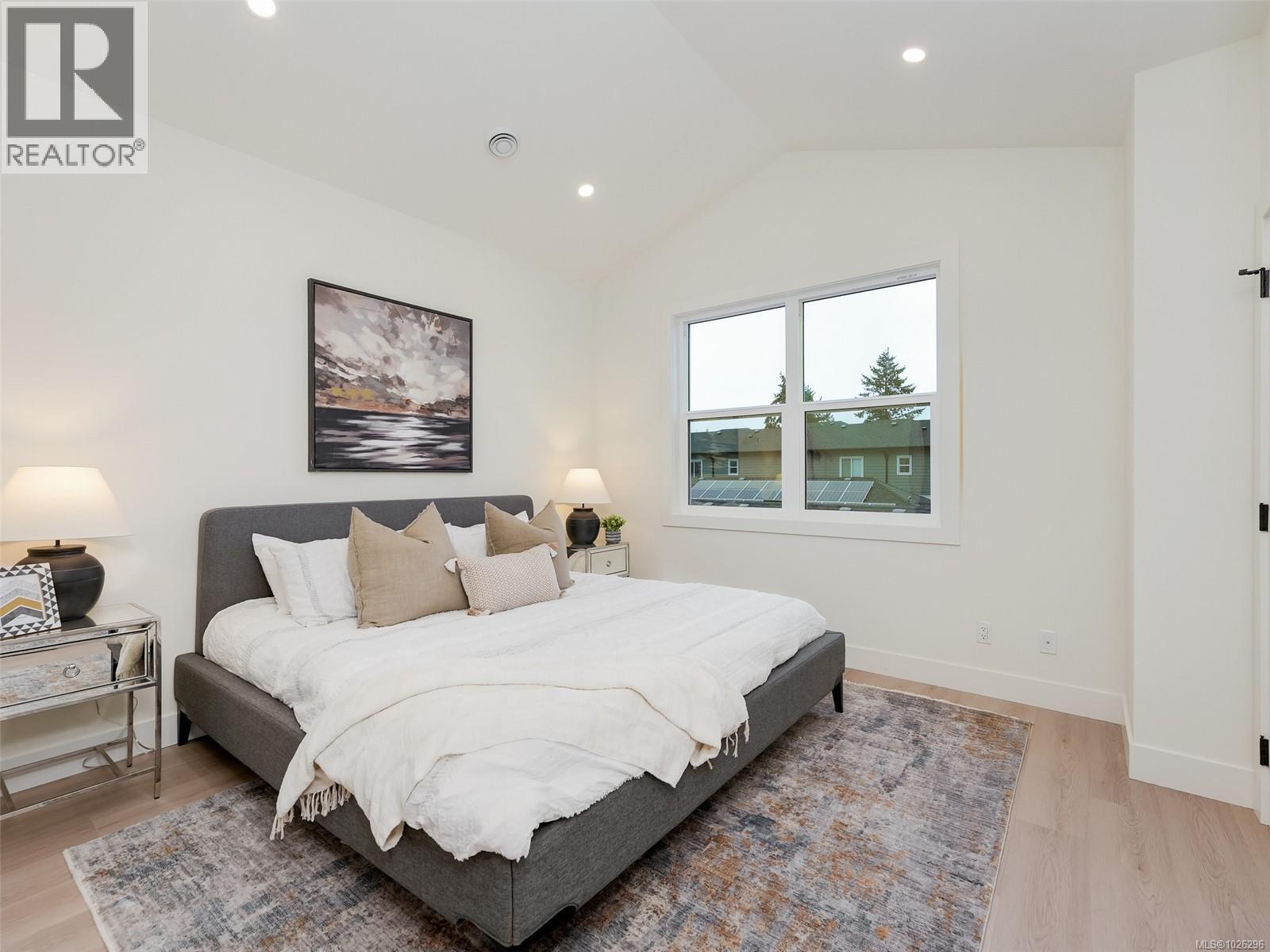 107 960 Jenkins Ave, Langford