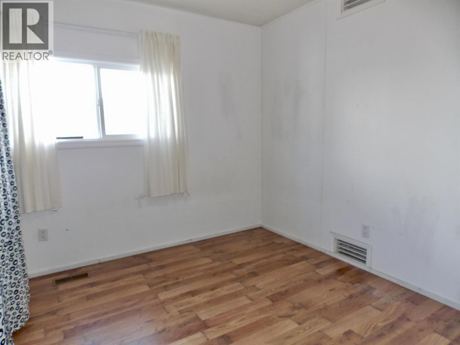 1196 N 2ND AVENUE, Williams Lake