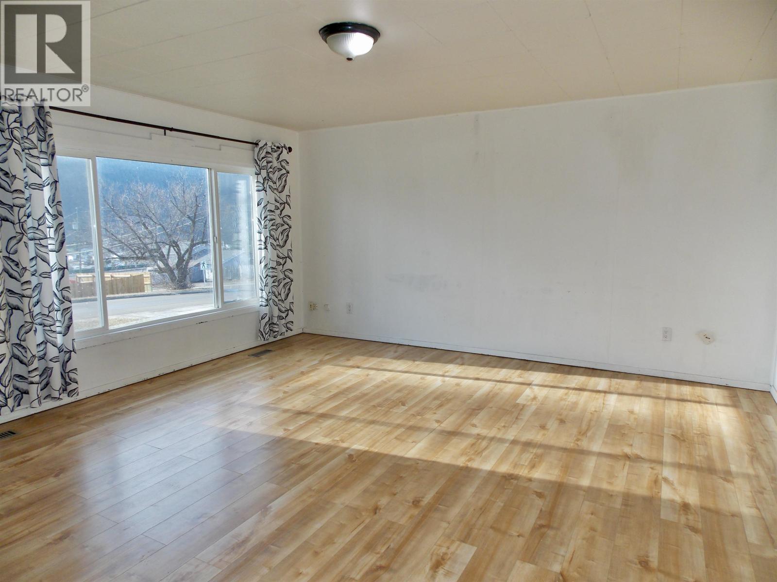 1196 N 2ND AVENUE, Williams Lake