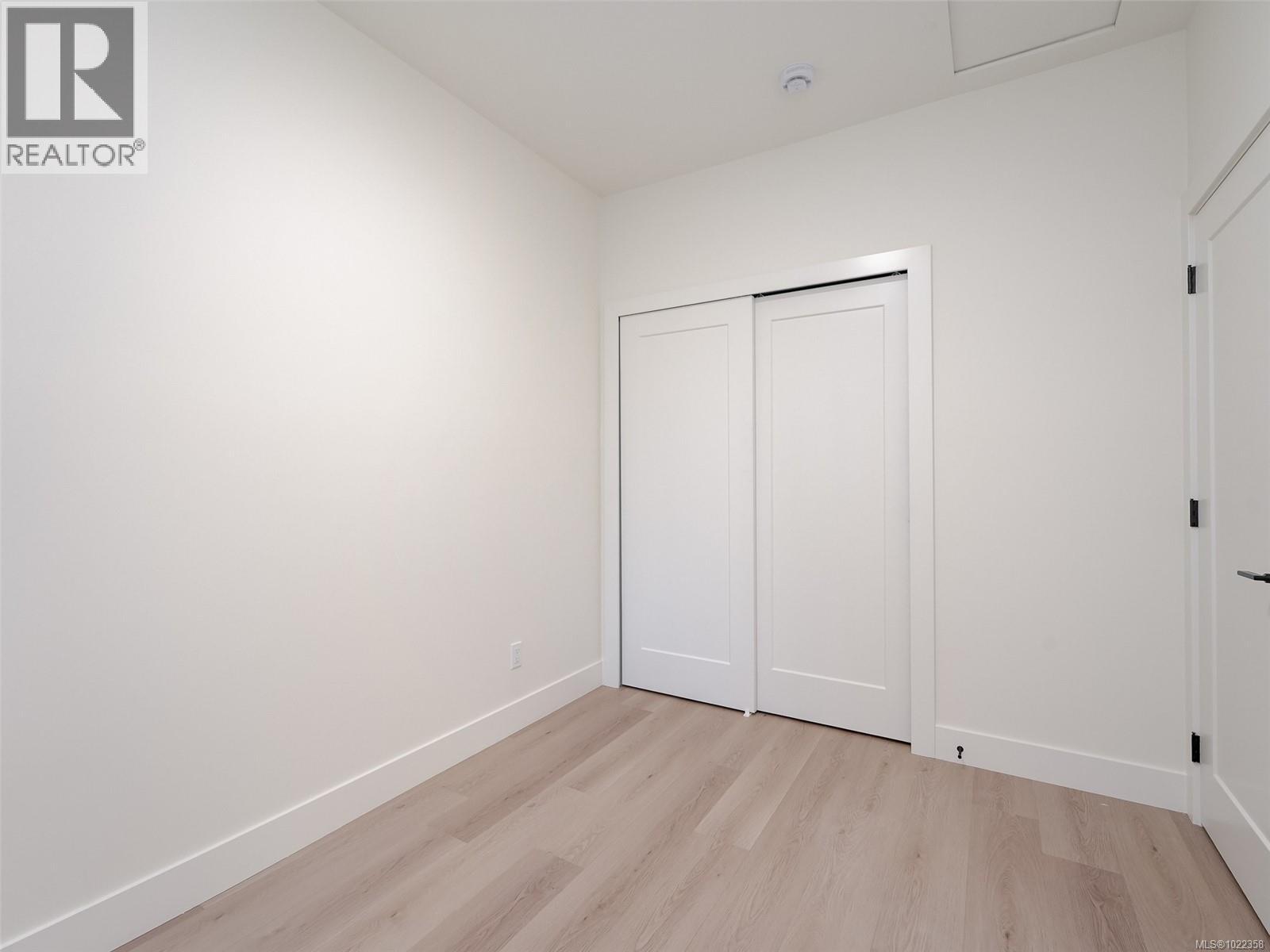 101 960 Jenkins Avenue, Langford