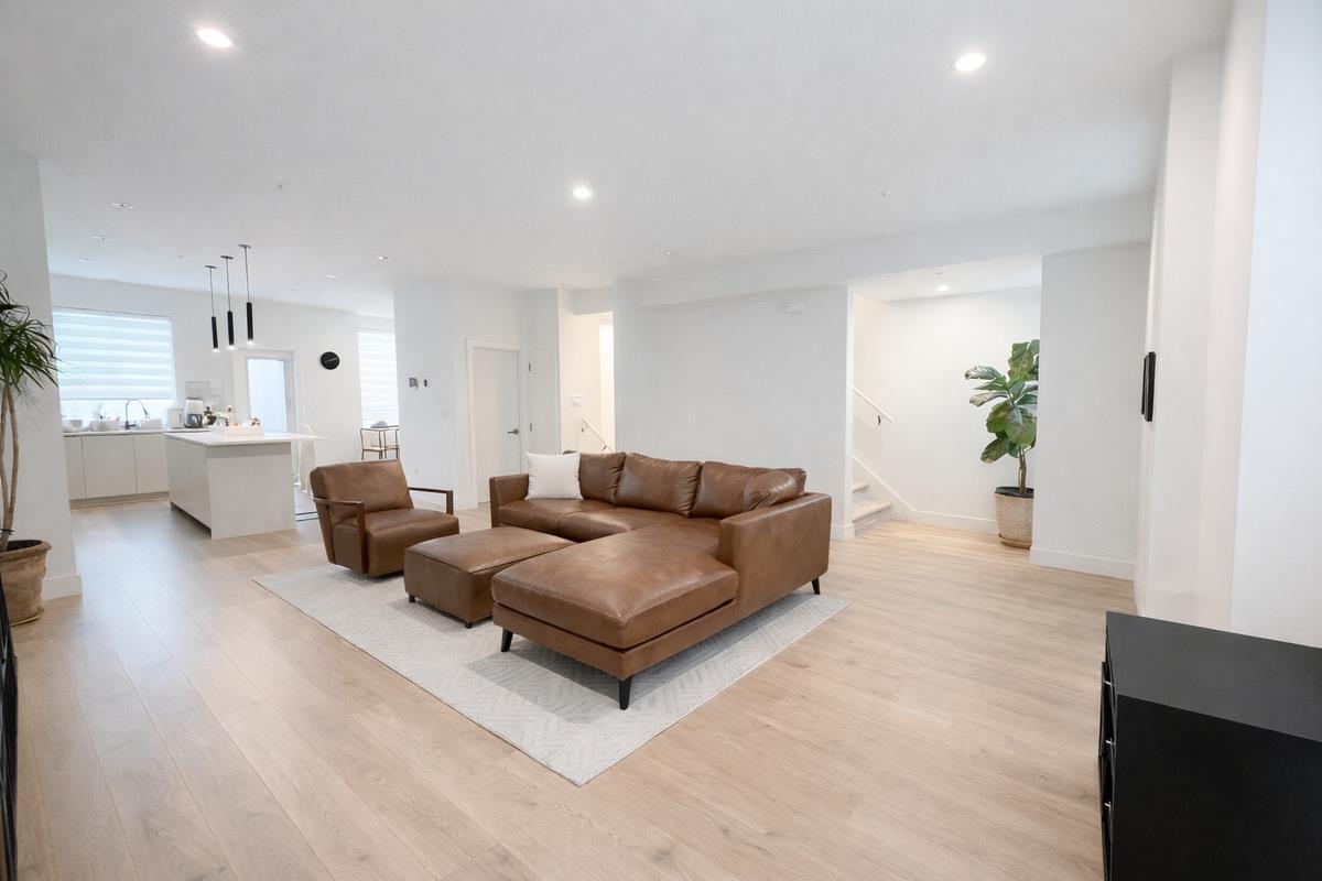 80 7670 207 STREET, Langley