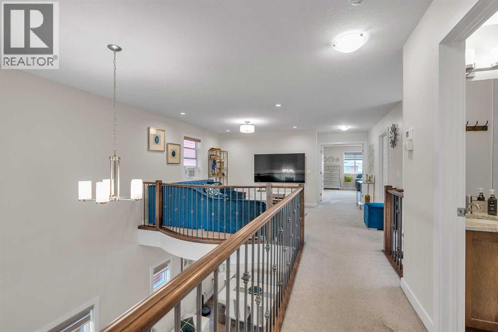 Single Family House for Sale in   Avenue NE Saddle Ridge Calgary 