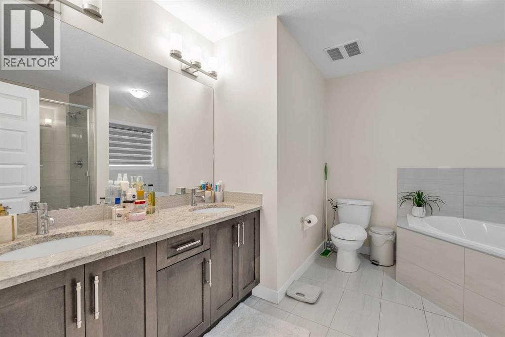 Single Family House for Sale in   Avenue NE Saddle Ridge Calgary 