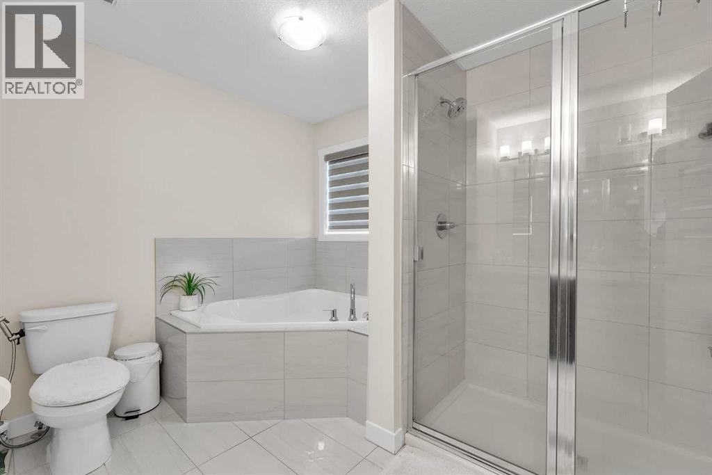 Single Family House for Sale in   Avenue NE Saddle Ridge Calgary 