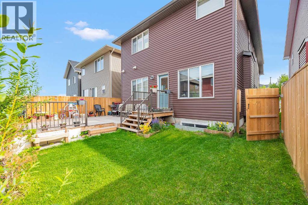 Single Family House for Sale in   Avenue NE Saddle Ridge Calgary 