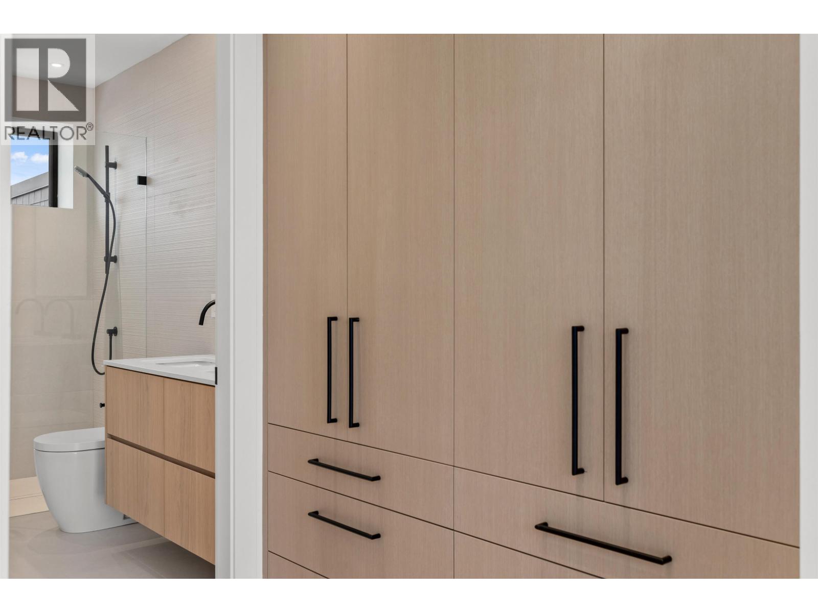 4470 ASH STREET, Vancouver