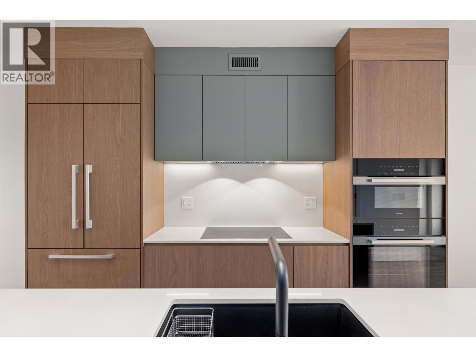 4490 ASH STREET, Vancouver