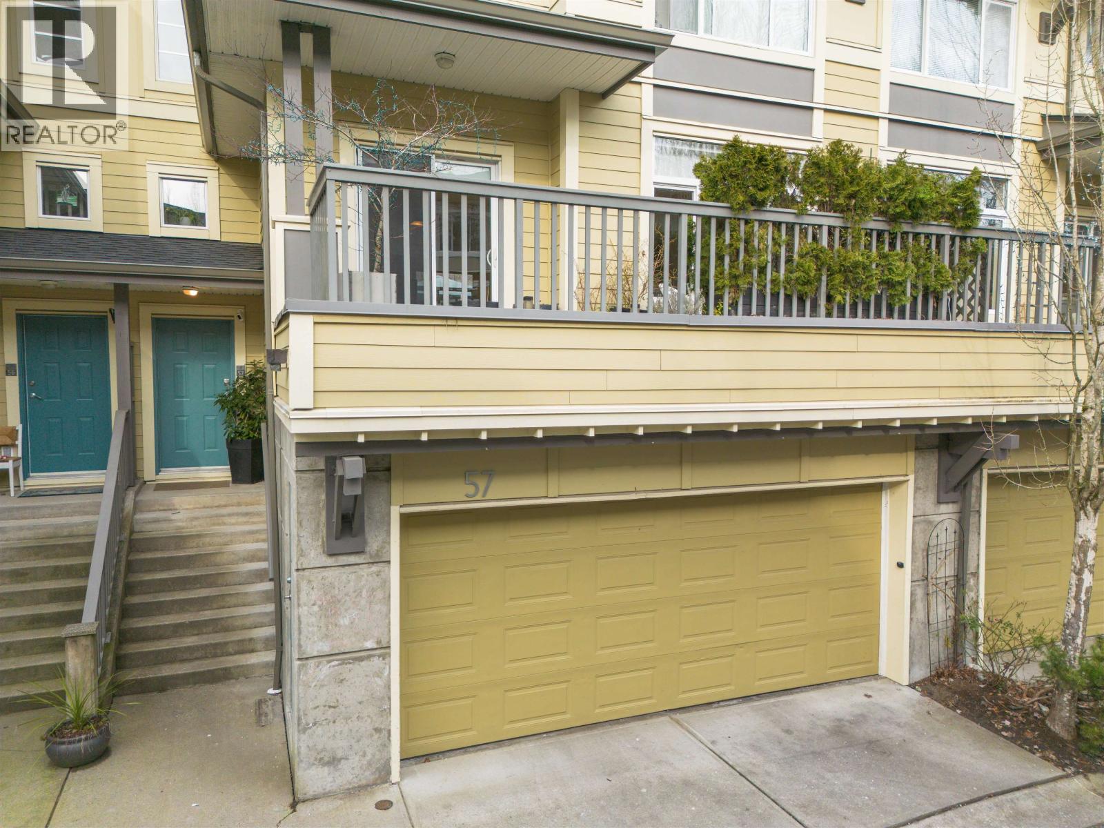 57 40632 GOVERNMENT ROAD, Squamish