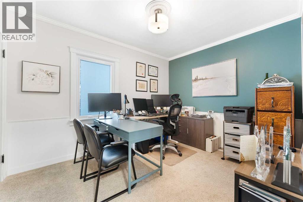 313 Ross Avenue, Cochrane