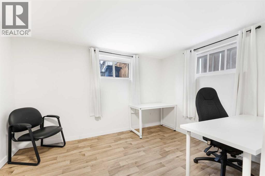 313 Ross Avenue, Cochrane