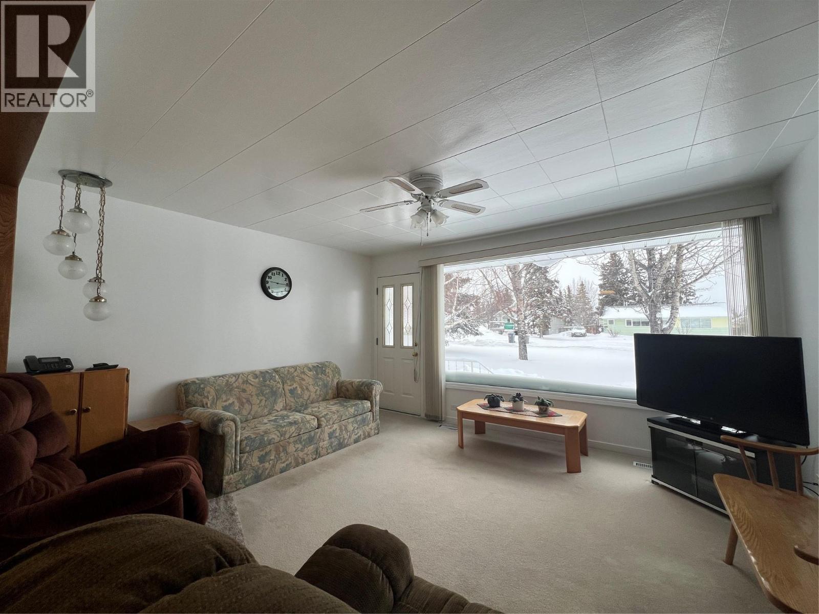 904 92 Avenue, Dawson Creek