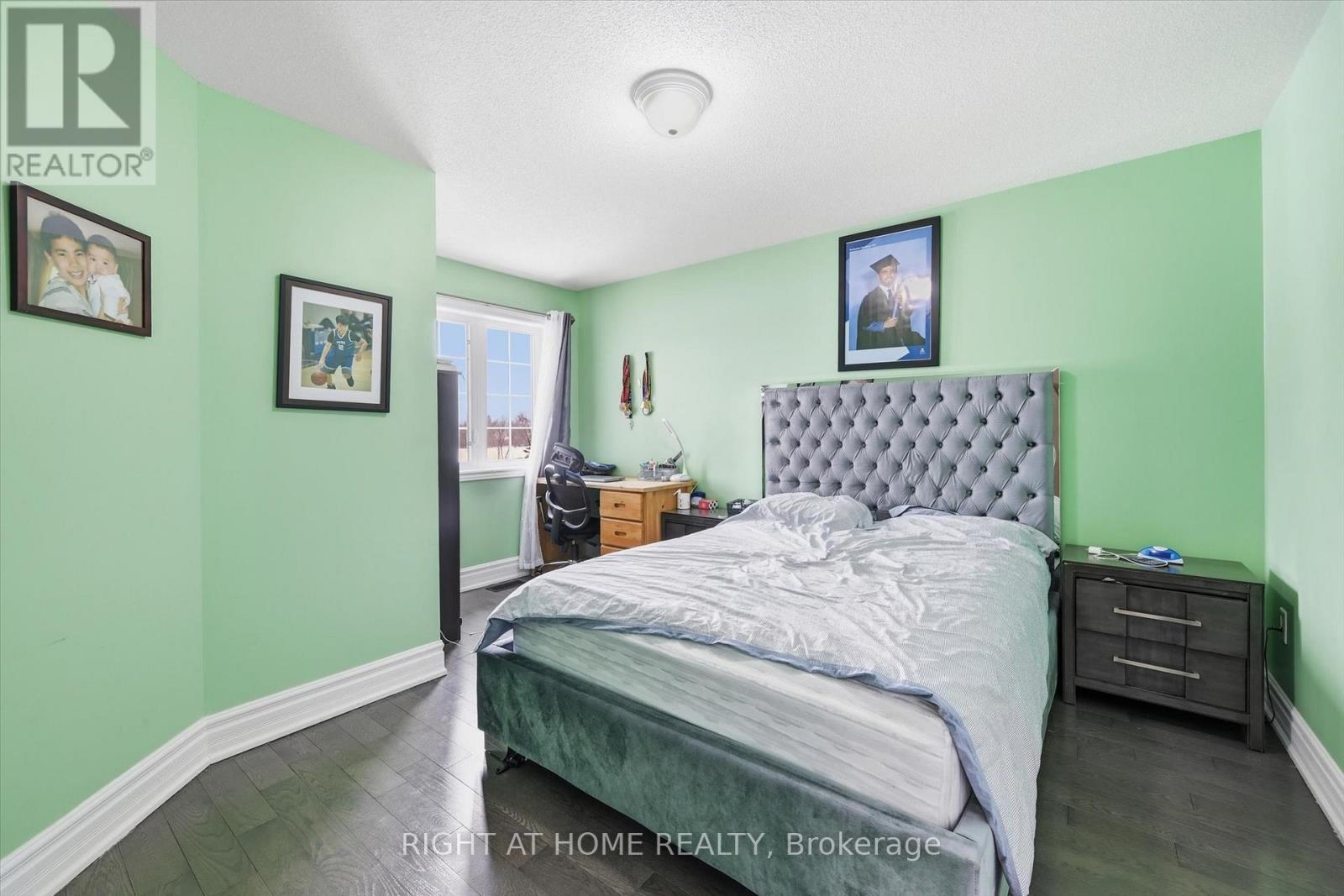 456 VALRIDGE DRIVE - 24