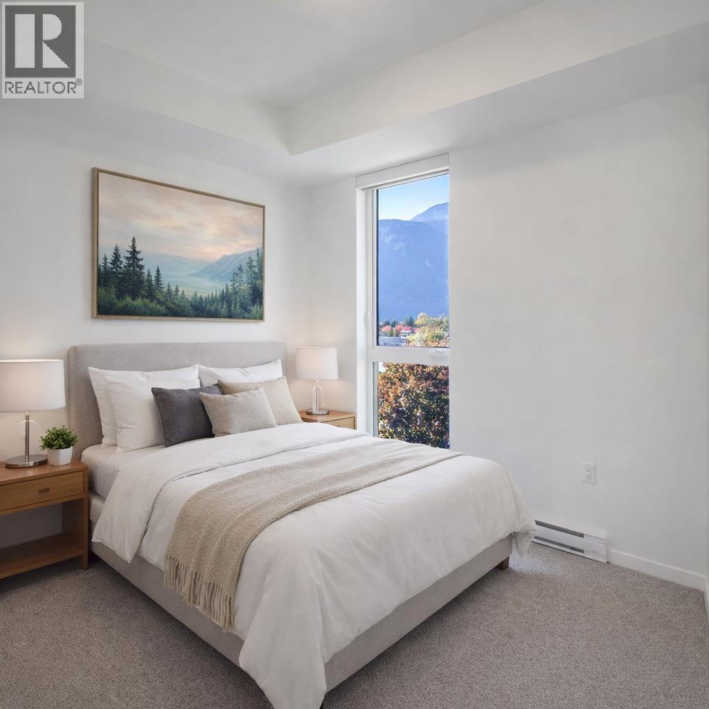 400 37994 SECOND AVENUE - Photo 3 of 21, Squamish, British Columbia