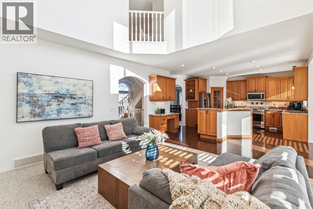 Single Family House for Sale in  Evercreek Bluffs Way SW Evergreen Calgary 