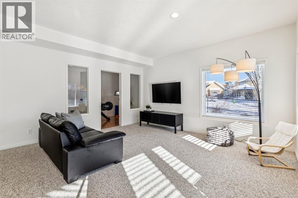 Single Family House for Sale in  Evercreek Bluffs Way SW Evergreen Calgary 