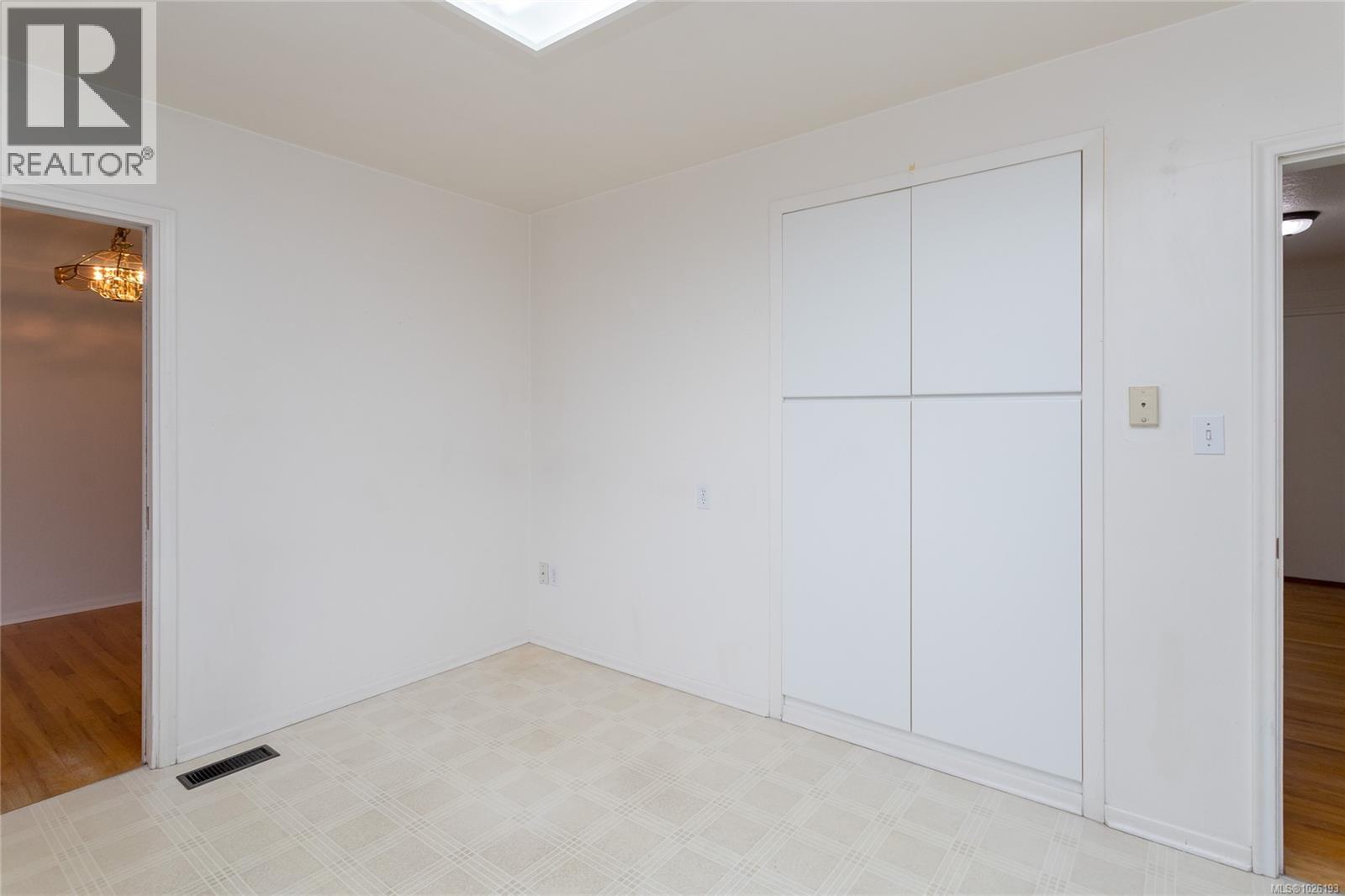  2930 Oriole Street, Saanich