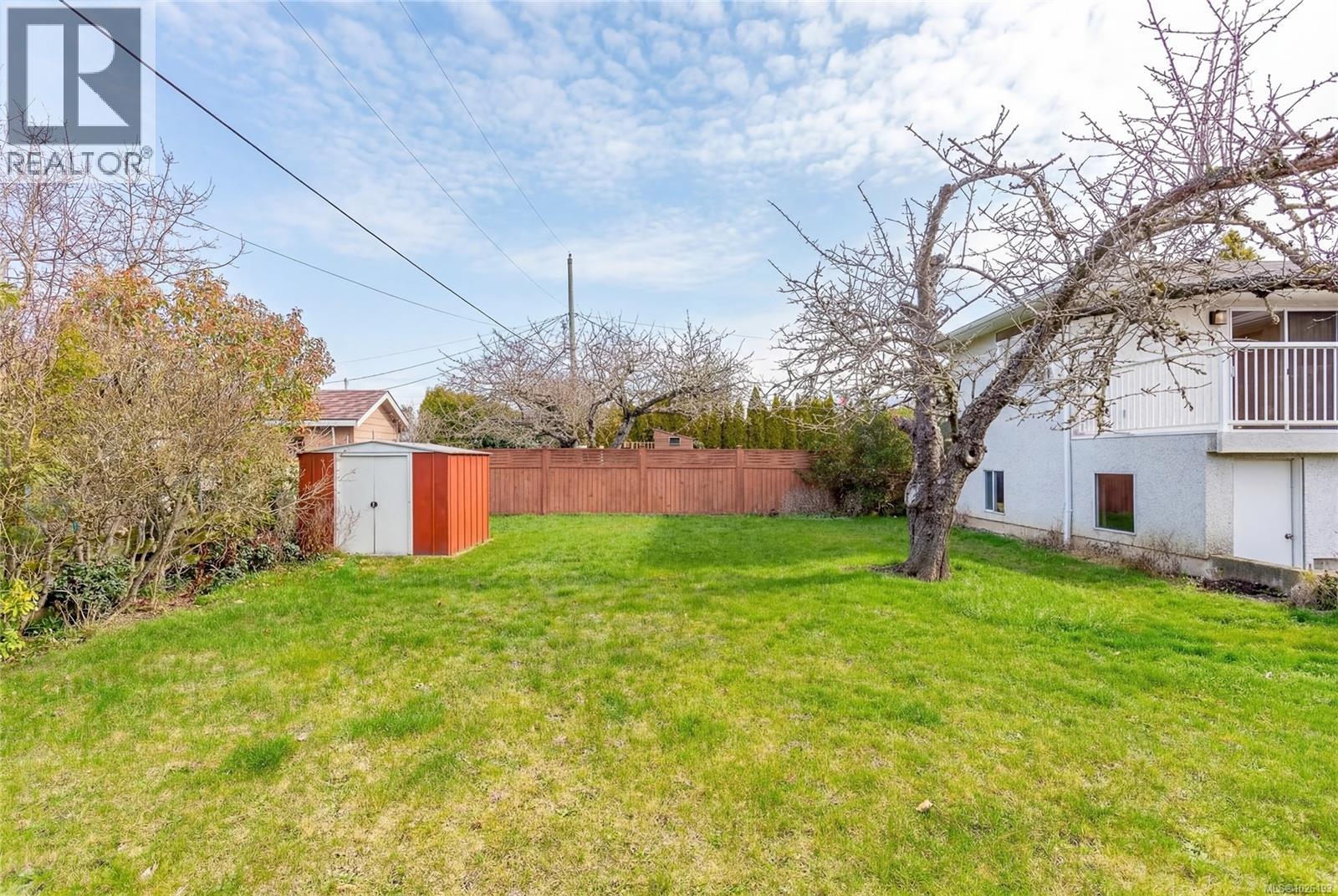  2930 Oriole Street, Saanich