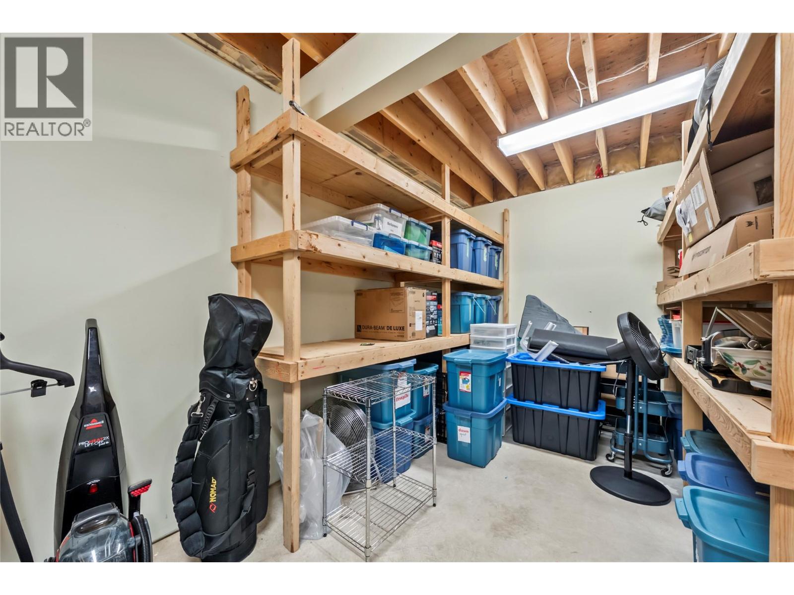 2470 24 Avenue NE, Salmon Arm