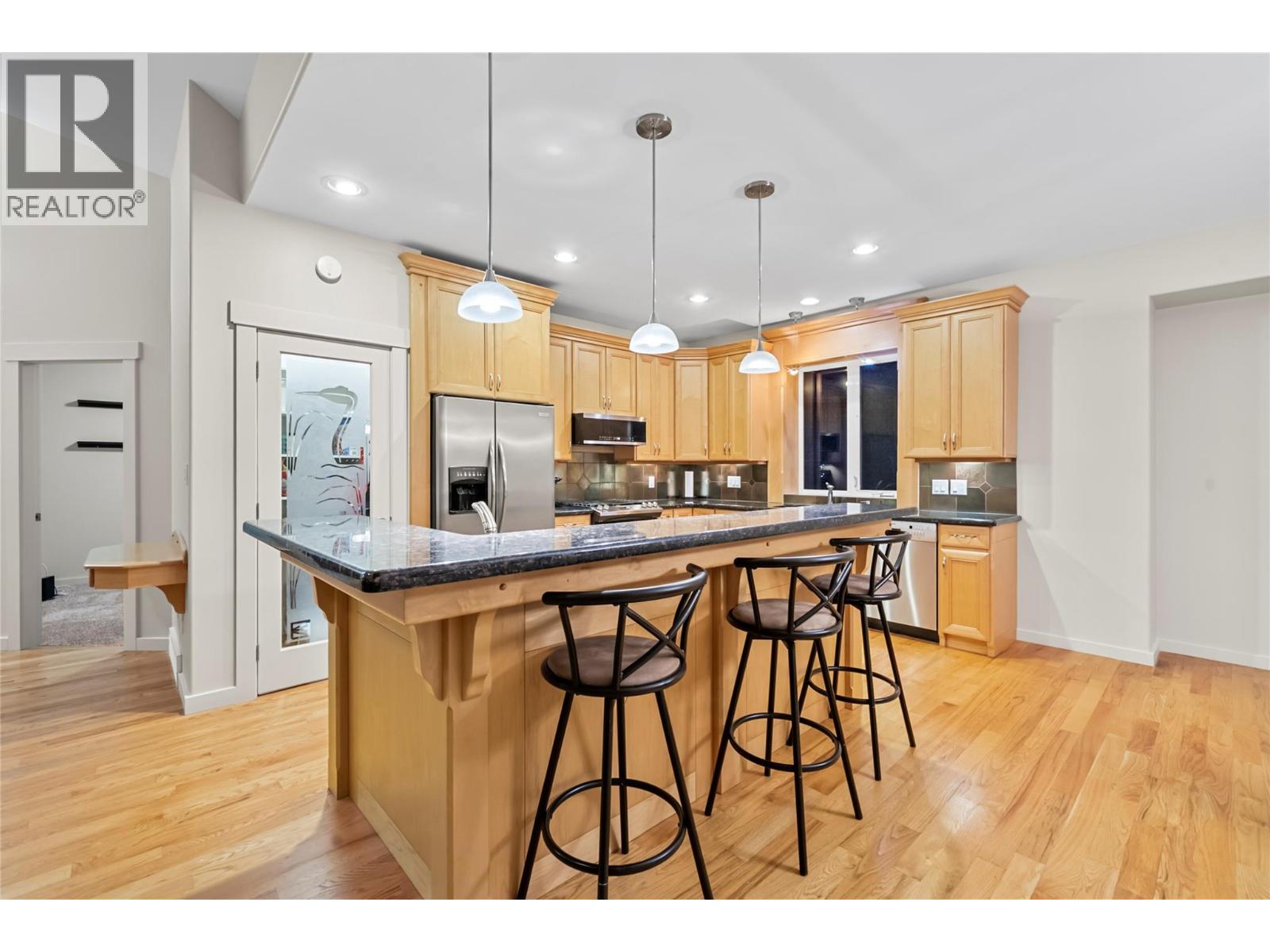 2470 24 Avenue NE, Salmon Arm