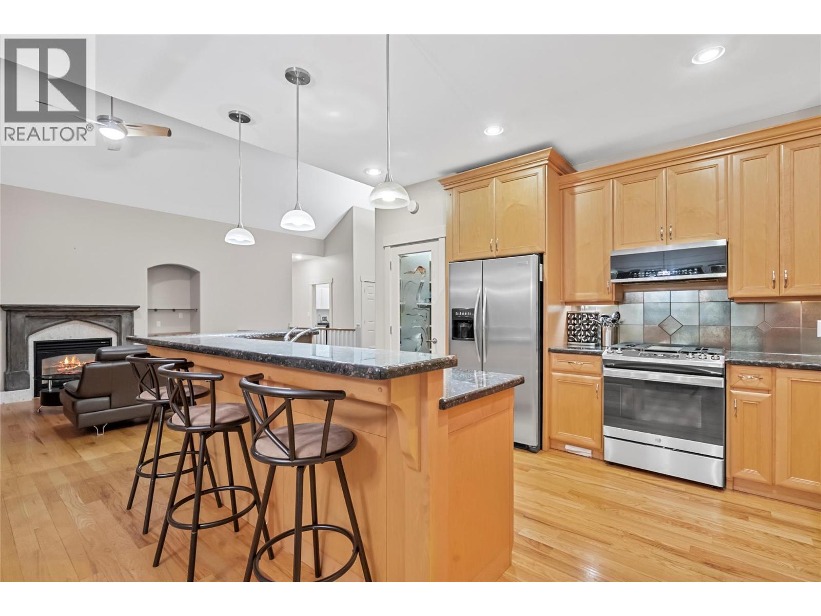 2470 24 Avenue NE, Salmon Arm