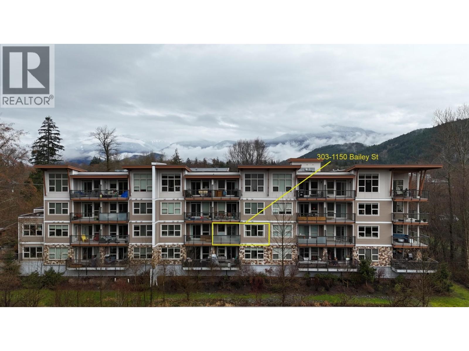 303 1150 BAILEY STREET, Squamish