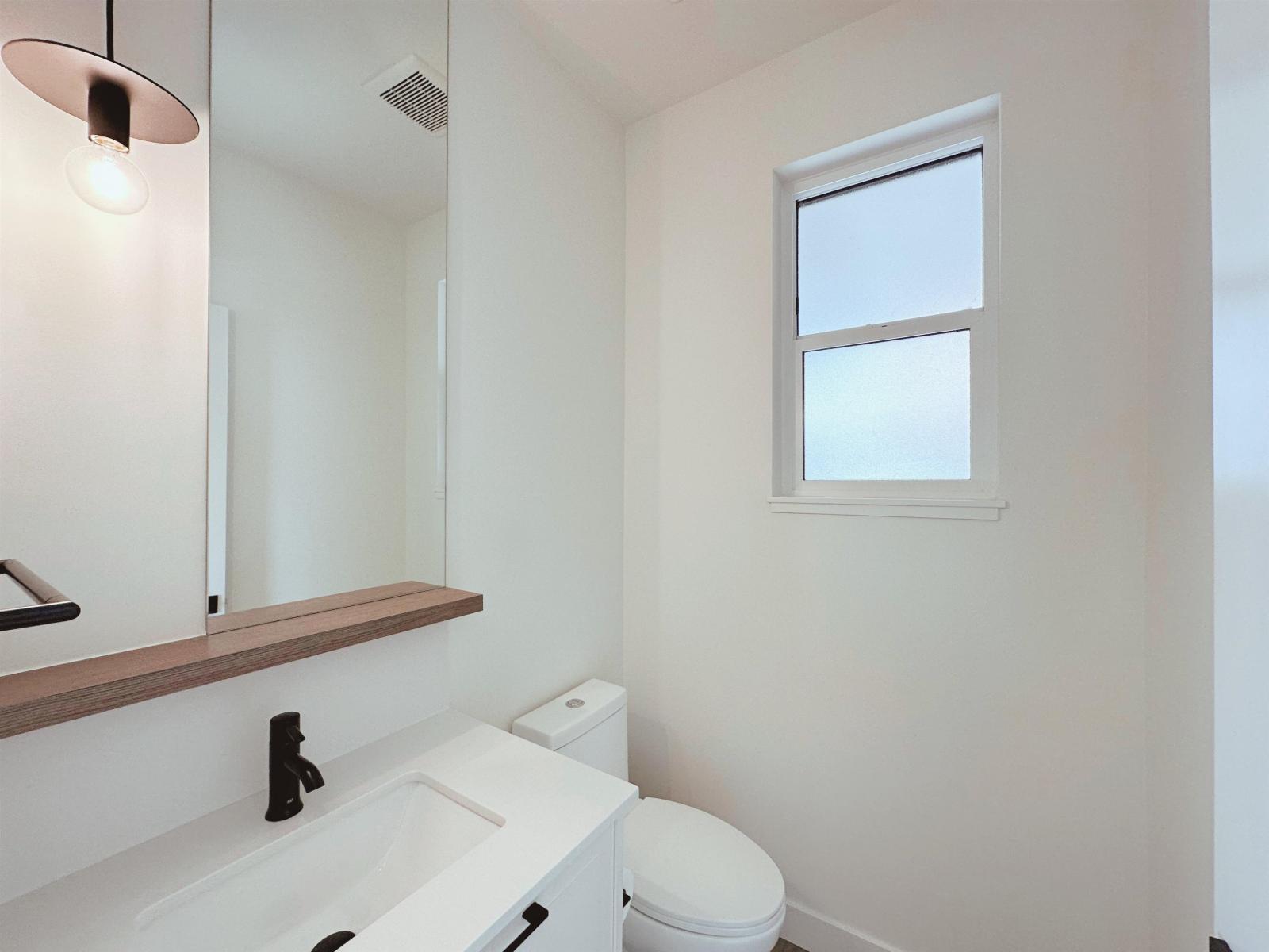 99 20150 81 AVENUE, Richmond