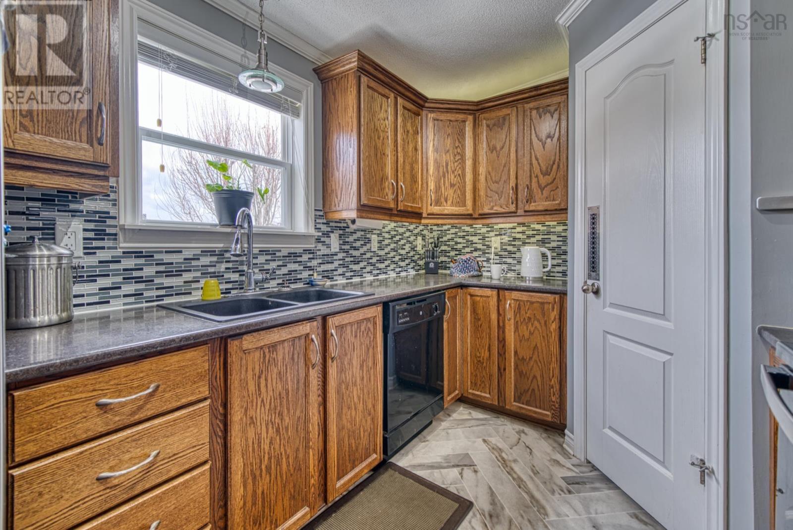 Property 16 of 32 of 227 Haven Drive