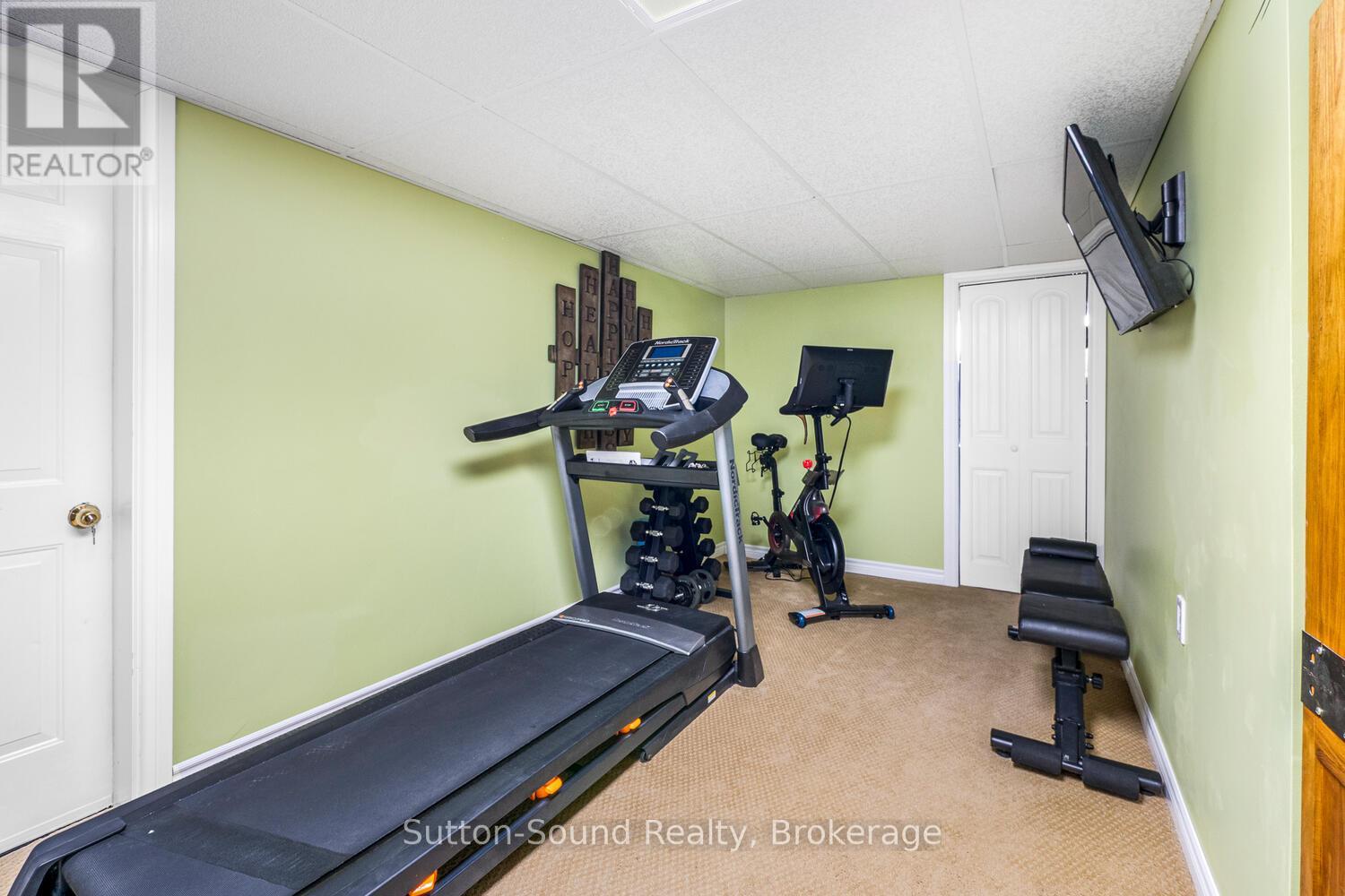 35 PINE TREE DRIVE, South Bruce Peninsula, Ontario