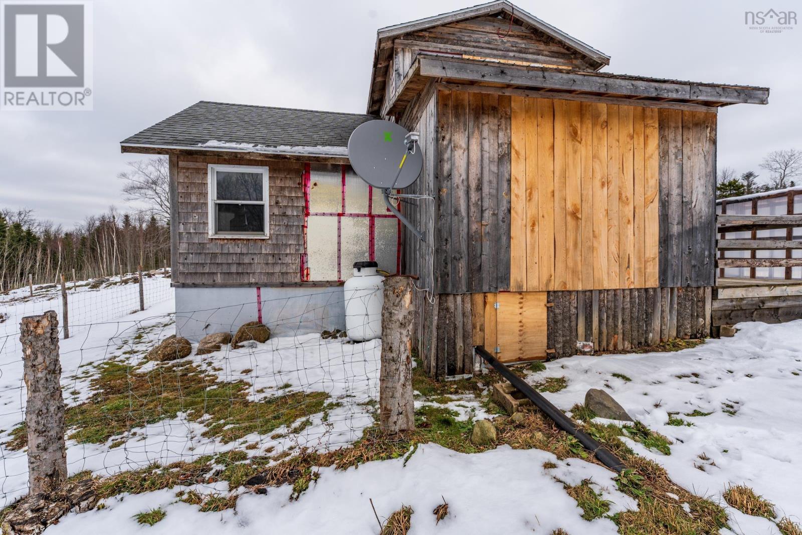 Property 48 of 49 of 3828 Sissiboo Road