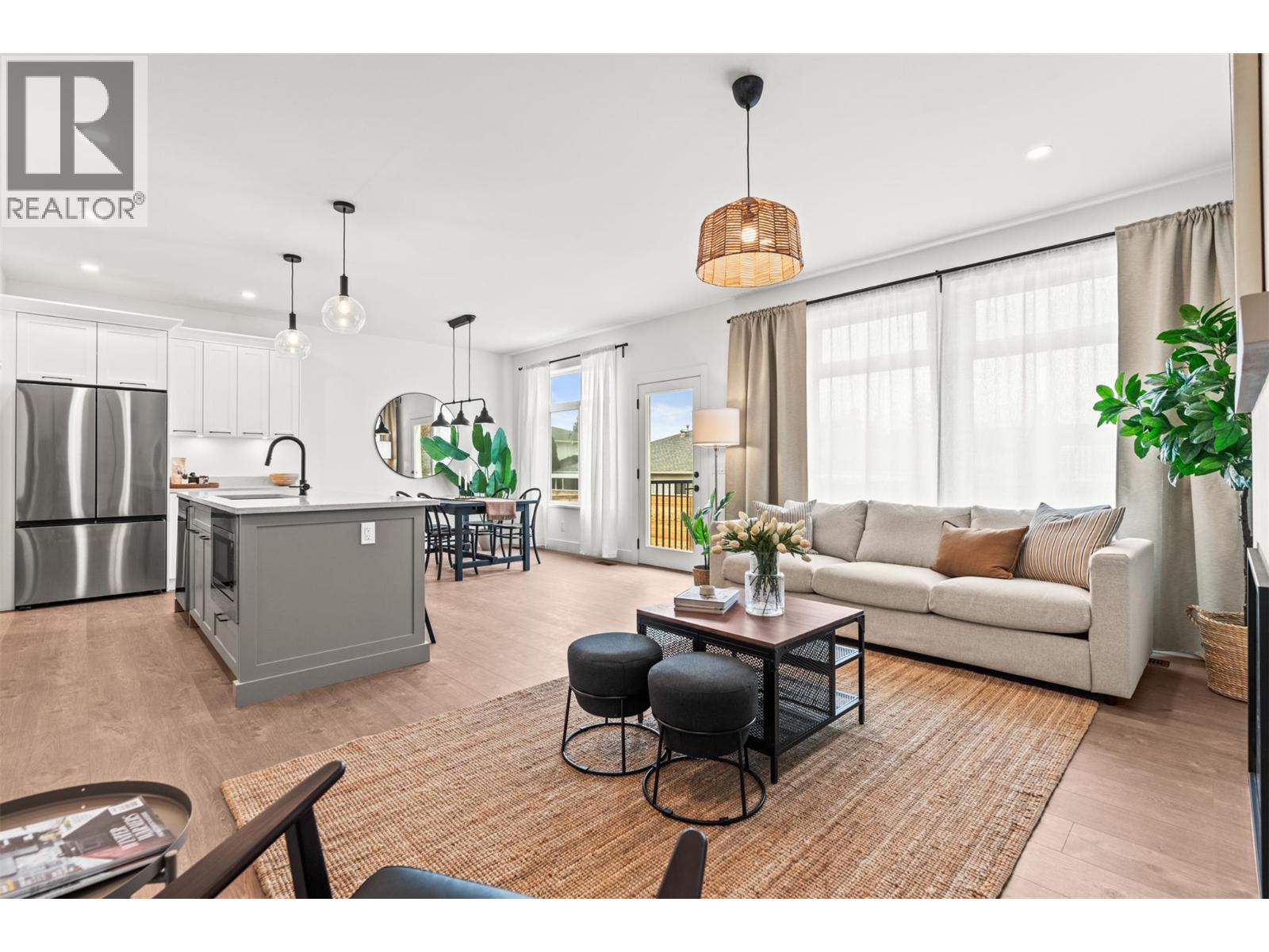 2455 Bradley Drive Unit# 102 Lot# 4, Armstrong