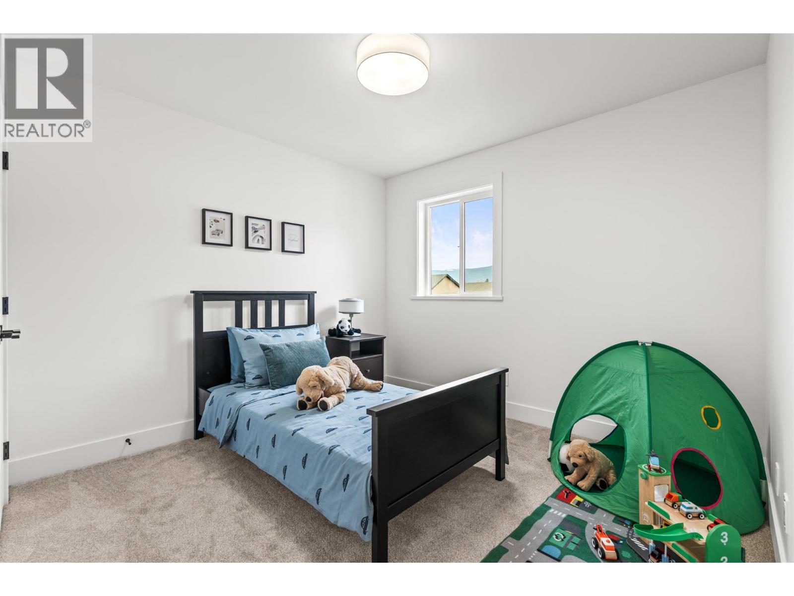 2455 Bradley Drive Unit# 102 Lot# 4, Armstrong