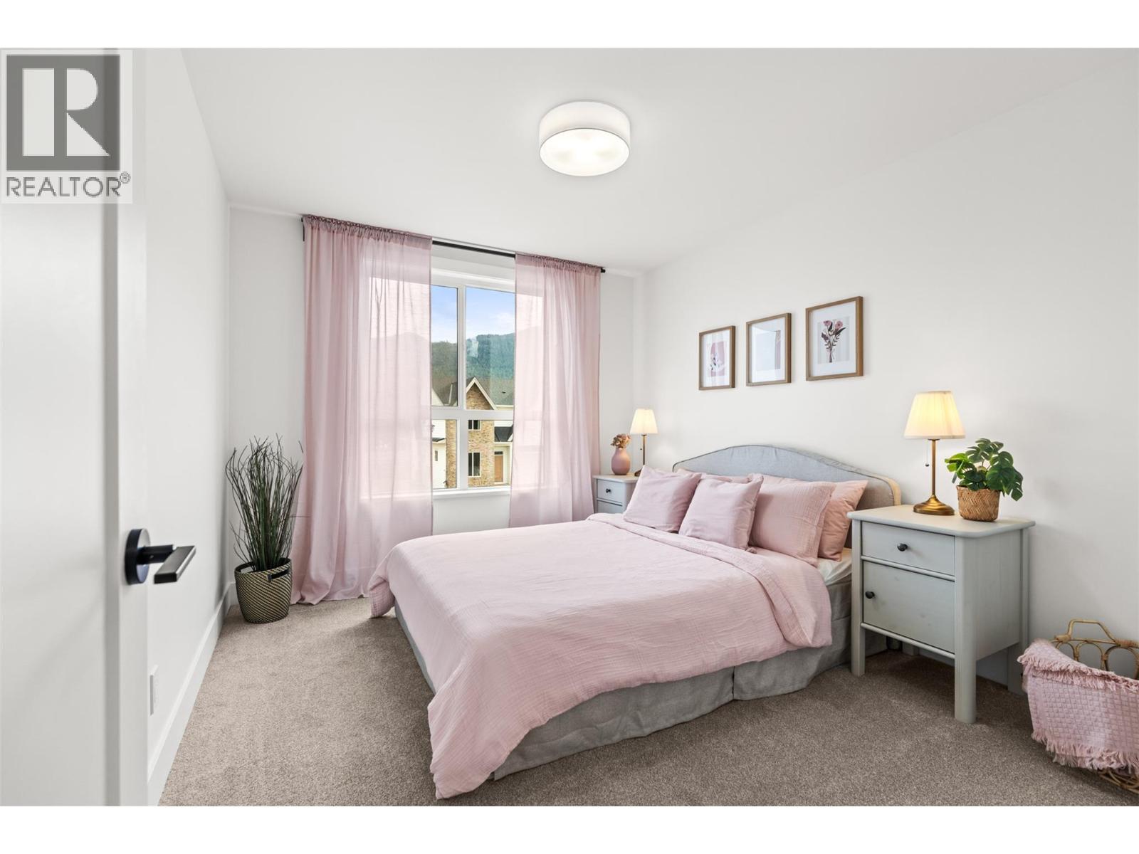 2455 Bradley Drive Unit# 102 Lot# 4, Armstrong