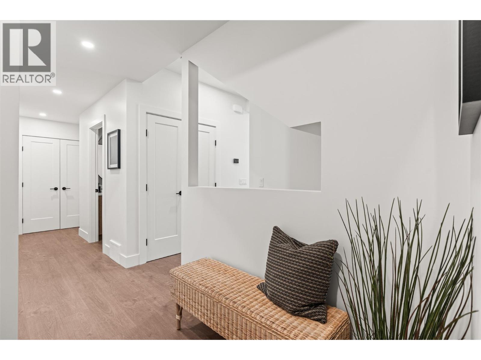 2455 Bradley Drive Unit# 102 Lot# 4, Armstrong