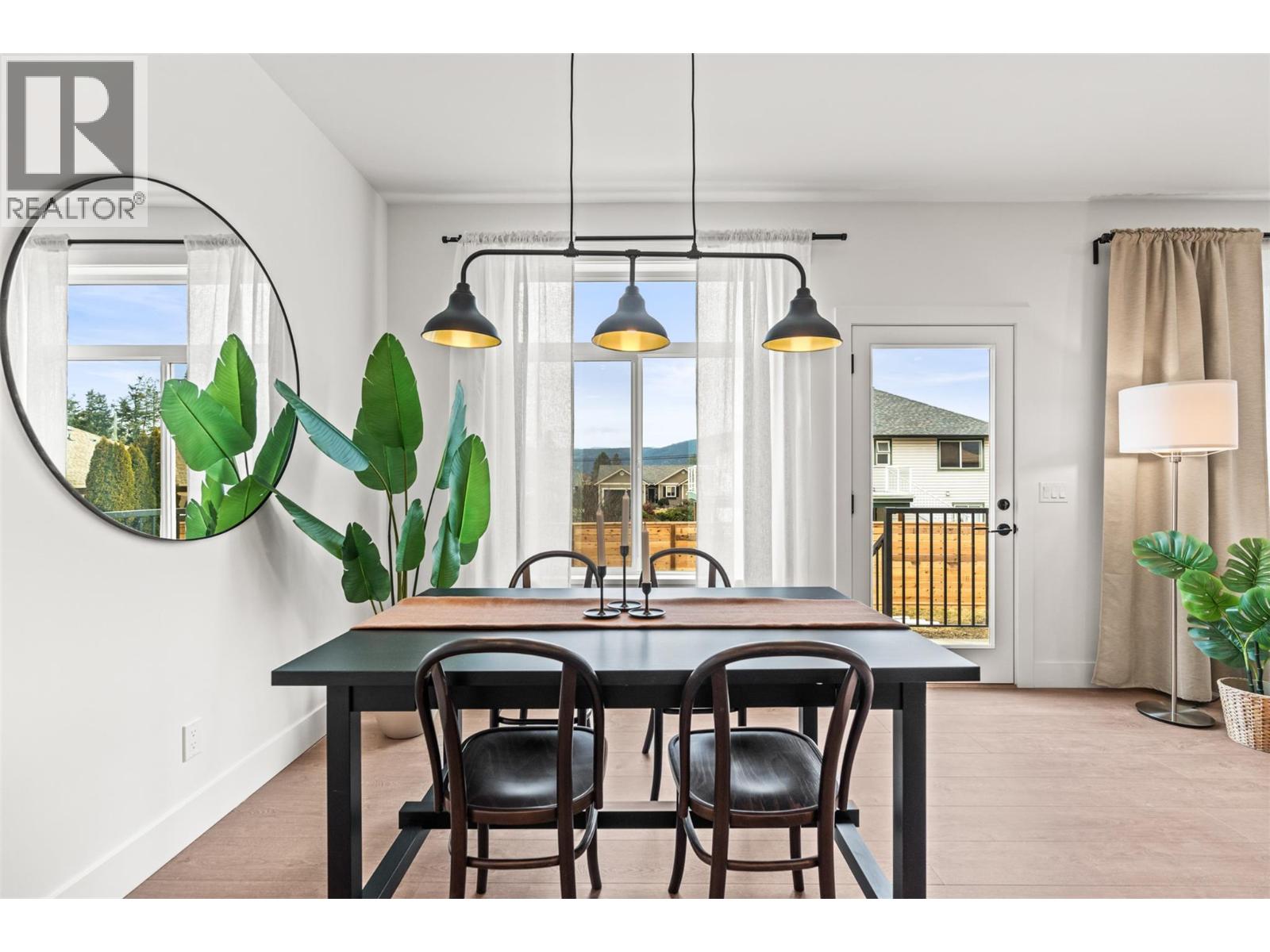 2455 Bradley Drive Unit# 102 Lot# 4, Armstrong