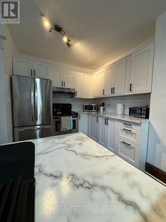 364 GLENDALE AVENUE - Photo 5 of 27, St. Catharines (Burleigh Hill), Ontario