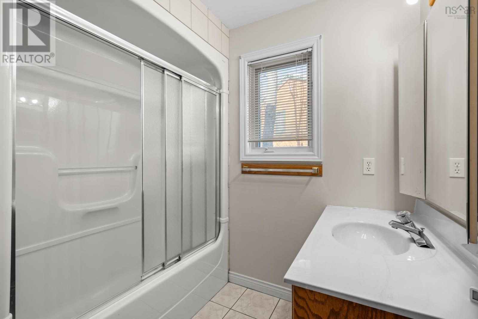 Property 24 of 48 of 10 Braeloch Court