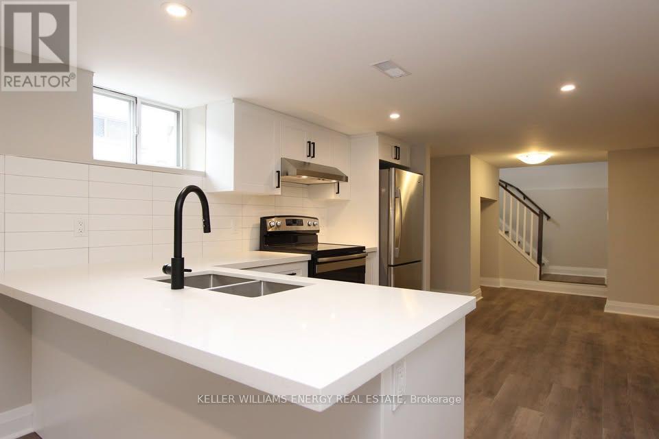 305 Palmerston photo 3