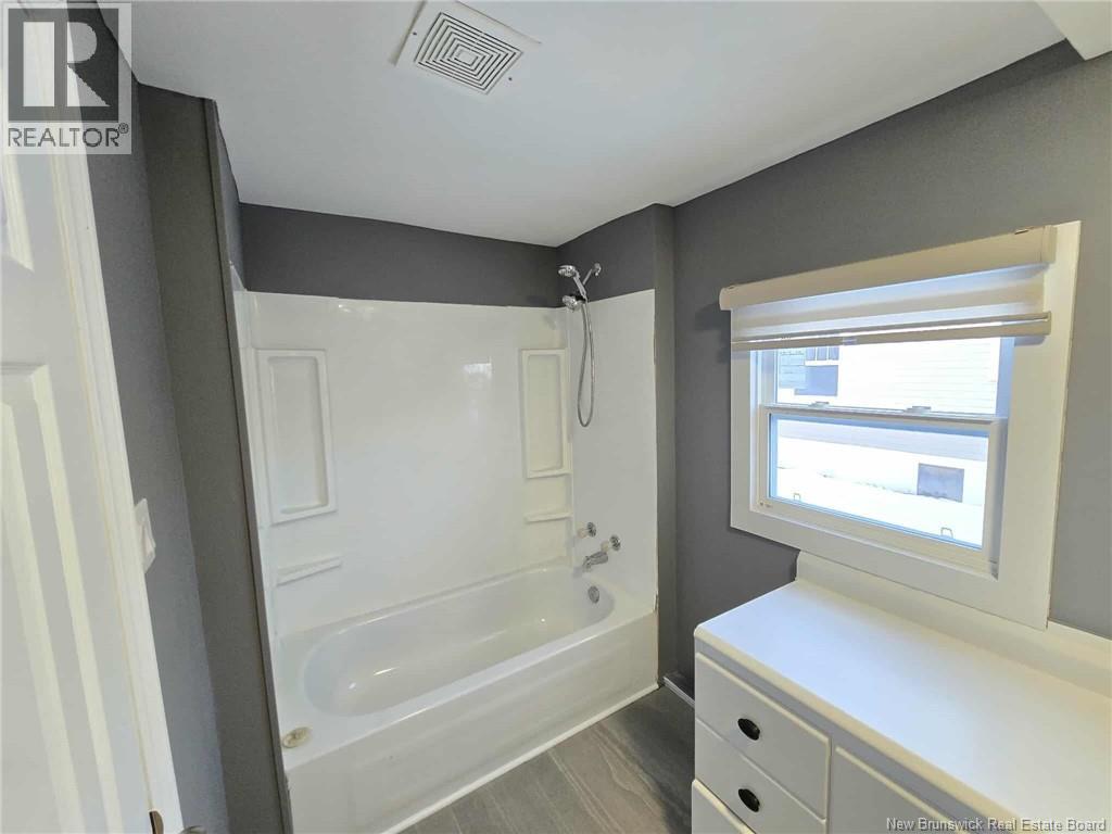 413 Birch - 12
