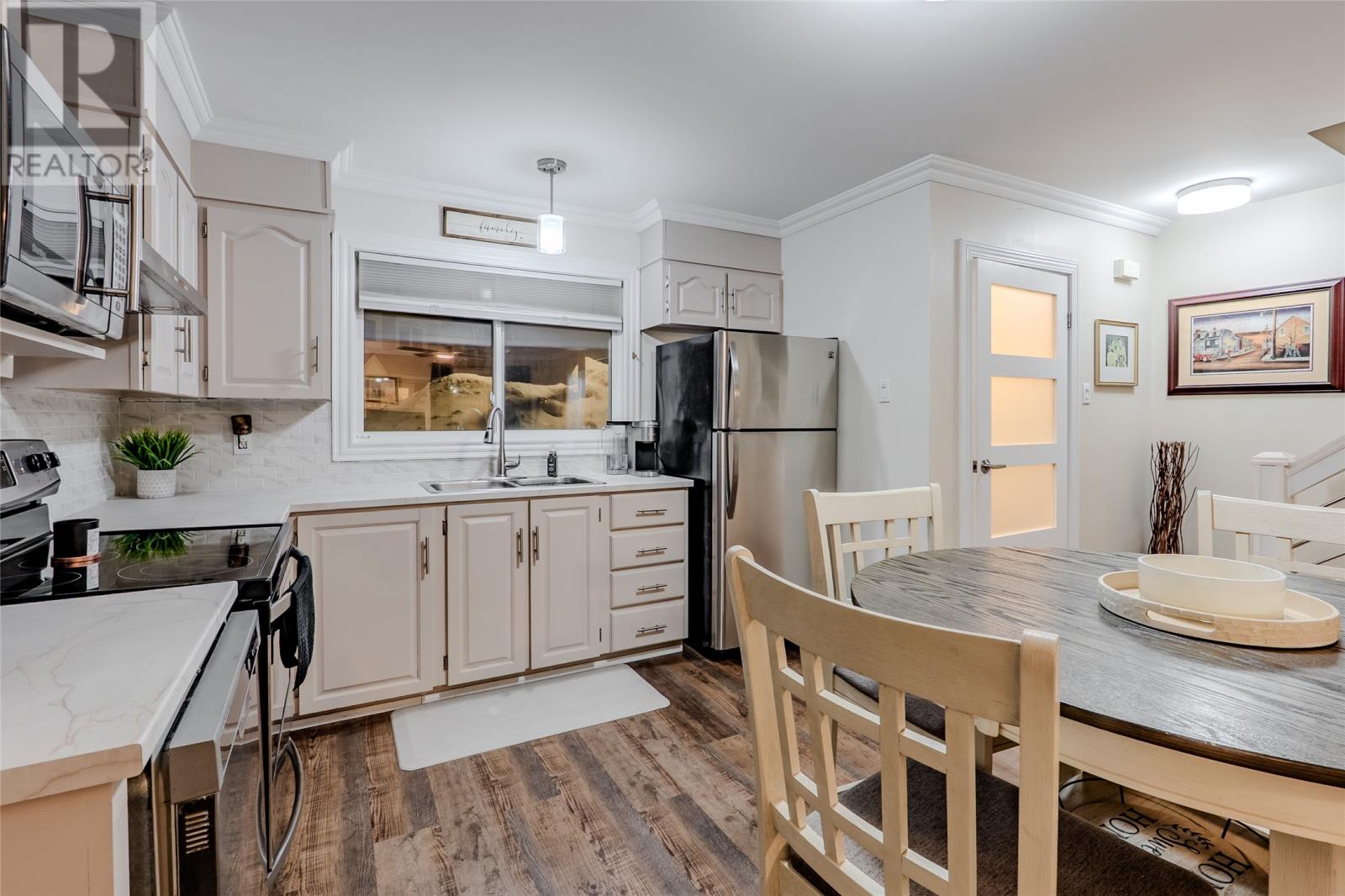 8 White Place - Photo 5 of 23, Mount Pearl, Newfoundland & Labrador