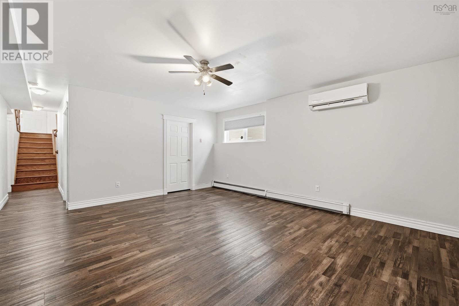 Property 29 of 34 of 276 Summerfield Way