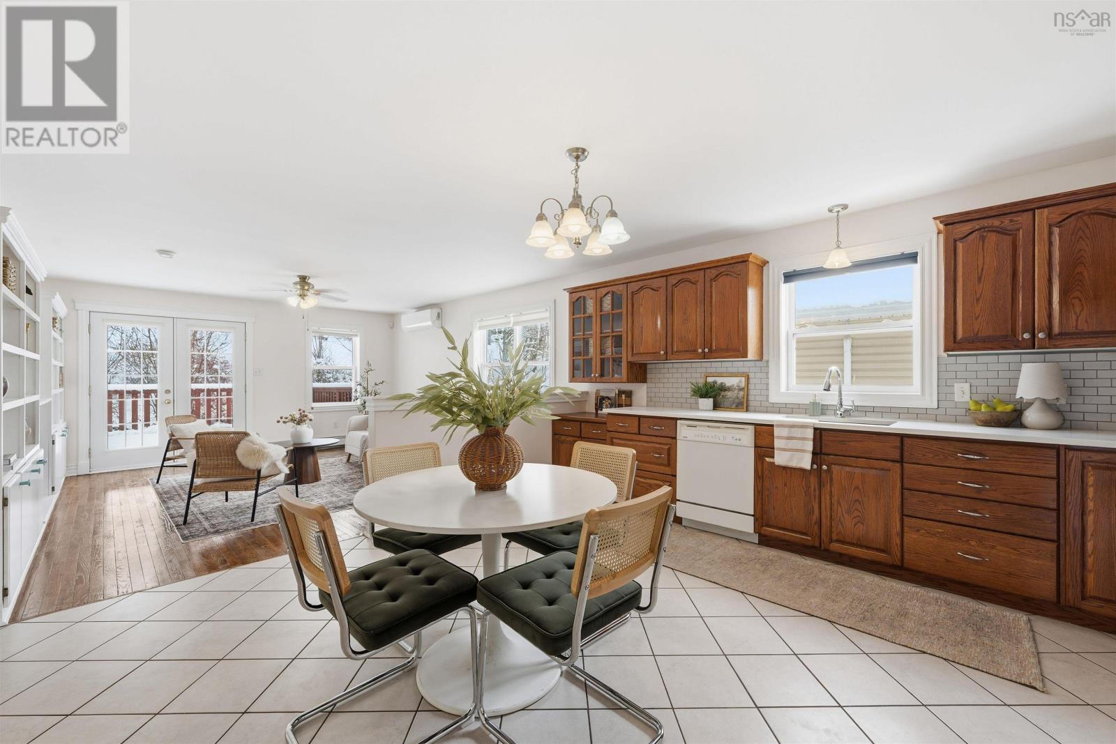 Property 7 of 34 of 276 Summerfield Way