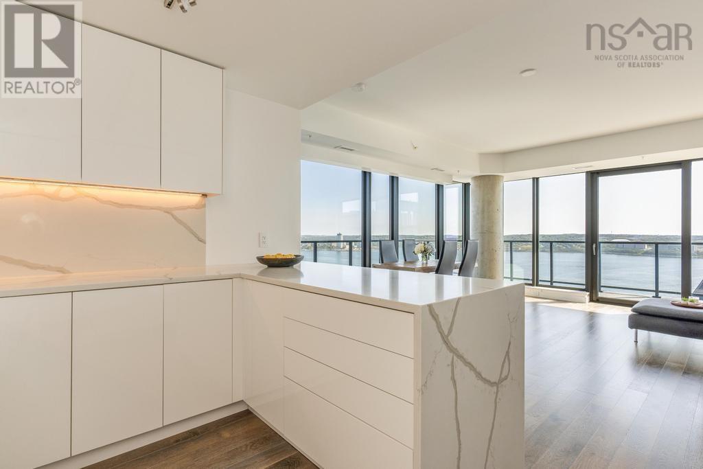 Property 20 of 50 of 1903 1650 Granville Street