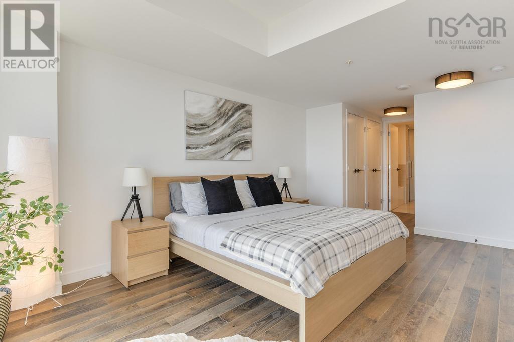 Property 24 of 50 of 1903 1650 Granville Street